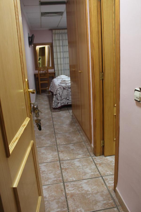 La Posá Hostel Villar del Arzobispo Kültér fotó