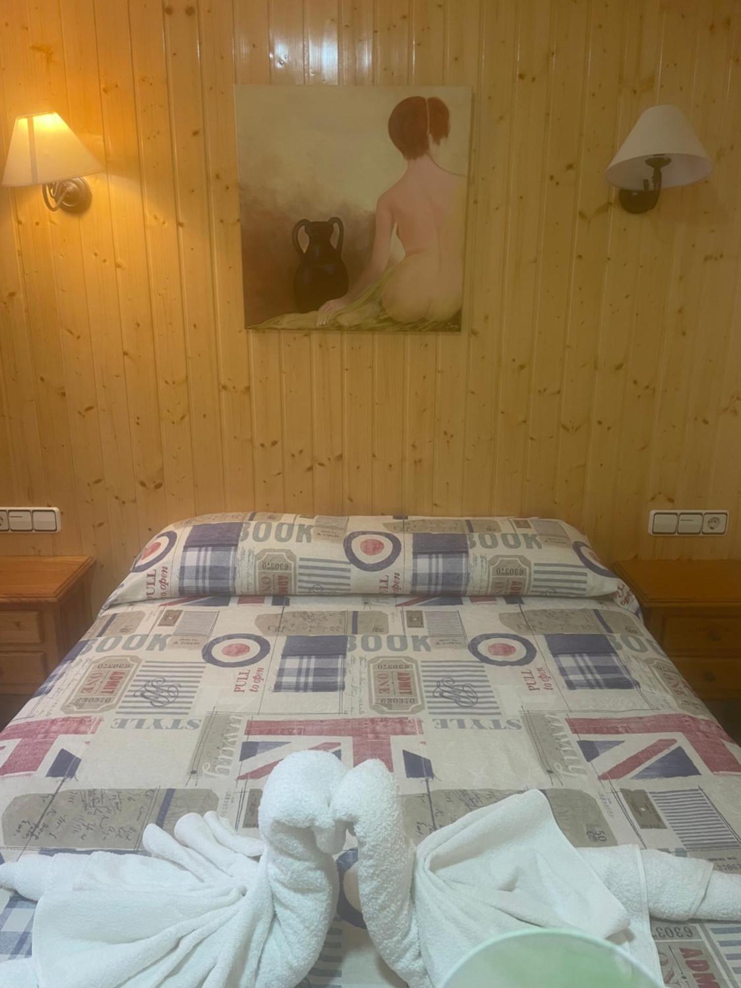 La Posá Hostel Villar del Arzobispo Kültér fotó